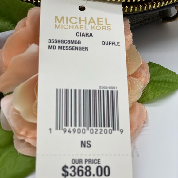 MICHAEL KORS CIARA MD MESSENGER DUFFLE Multi - Picture 15 of 16